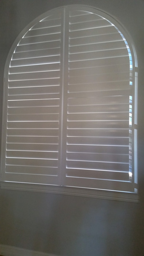  Draperies, Plantation Shutters & More | Decor Blinds and Shades  