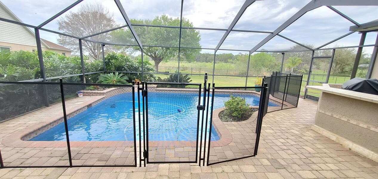 Baby Guard Pool Fence, Naples