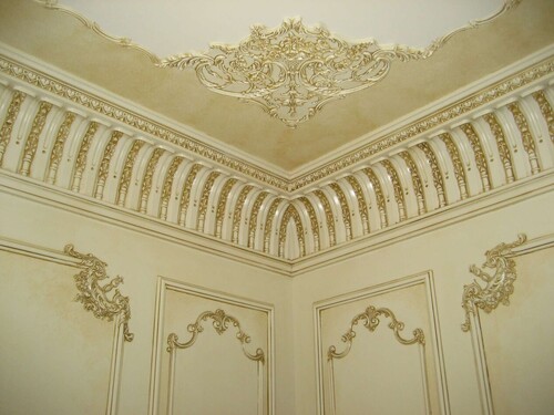 Crown  Molding