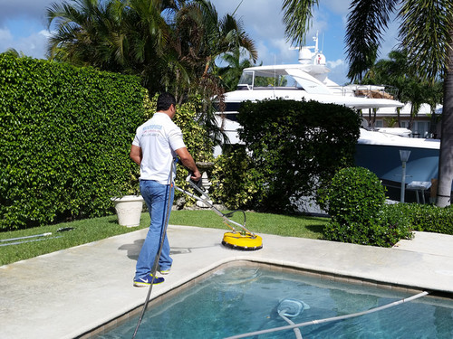 Window Cleaning | Sky View Property Services 